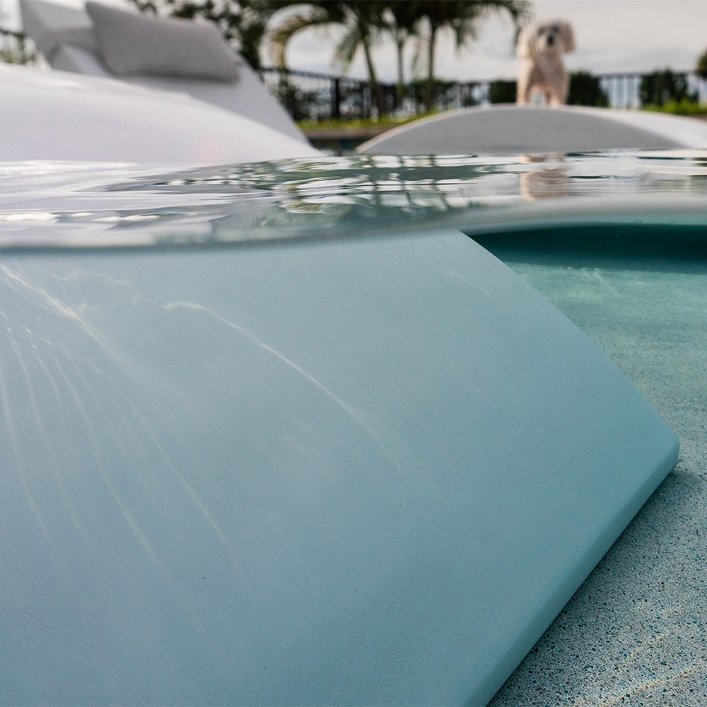 Ledge Luxe In Pool Seating and Laze Bundle - Lowback